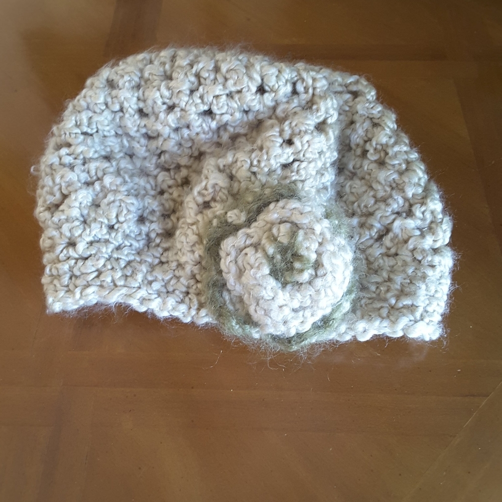 Cute flower knit hat